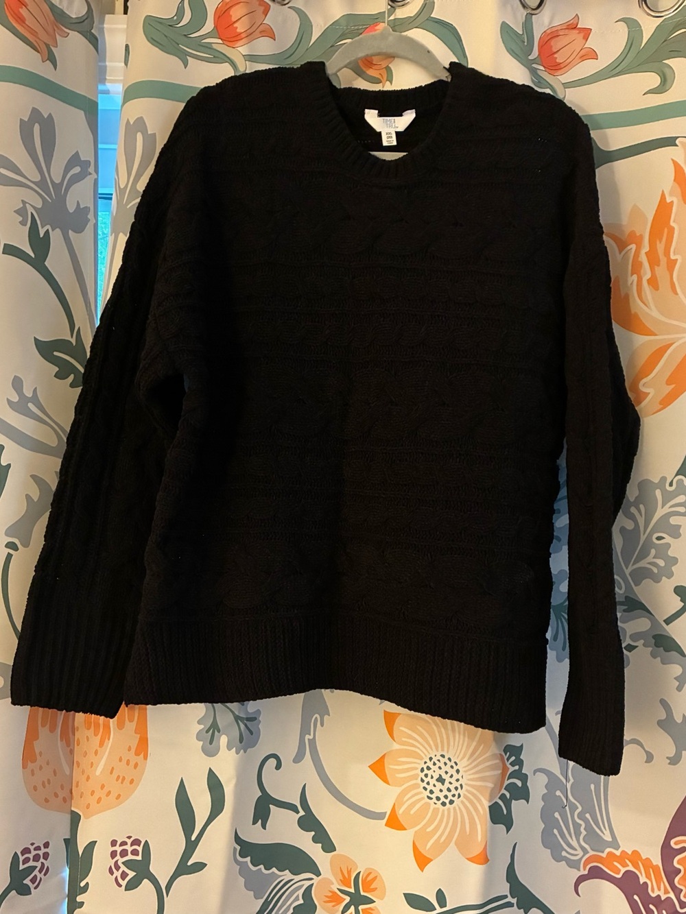 Time and Tru black cable-knit black crewneck sweater